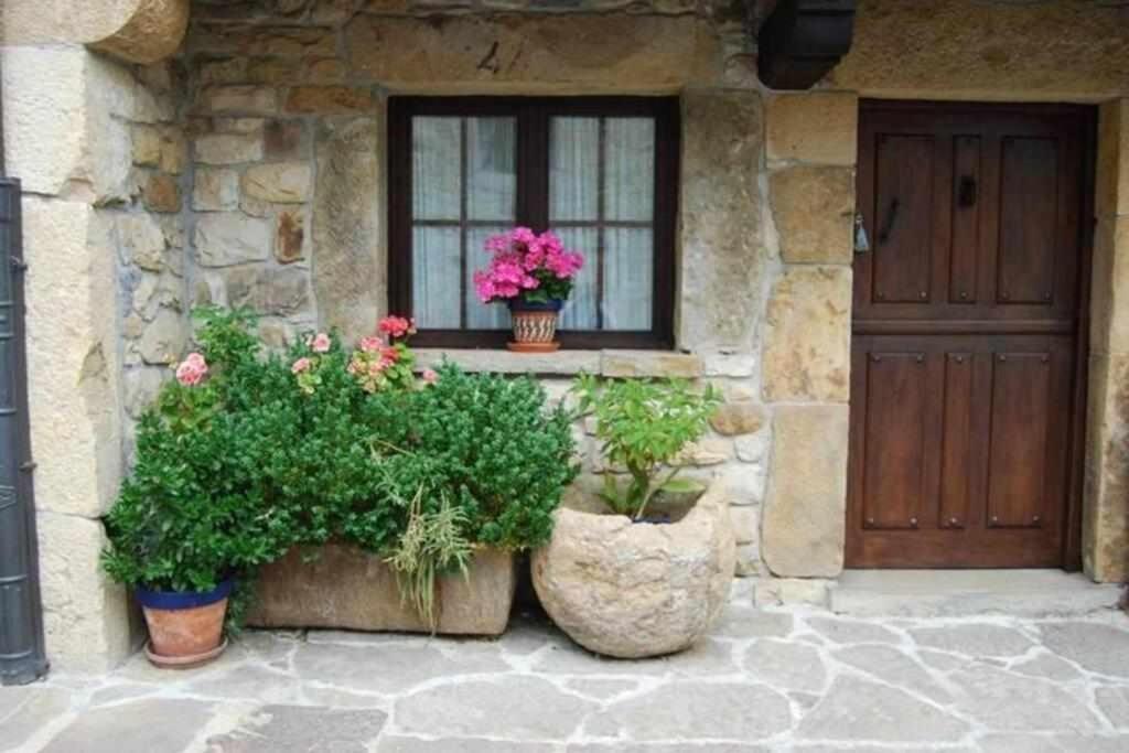 La Regenta Picos De Europa Vila Poo  Exterior foto